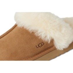 UGG Disquette Slipper B0DRDRHVG2 - L'Alliance du Confort et de la Fonctionnalité